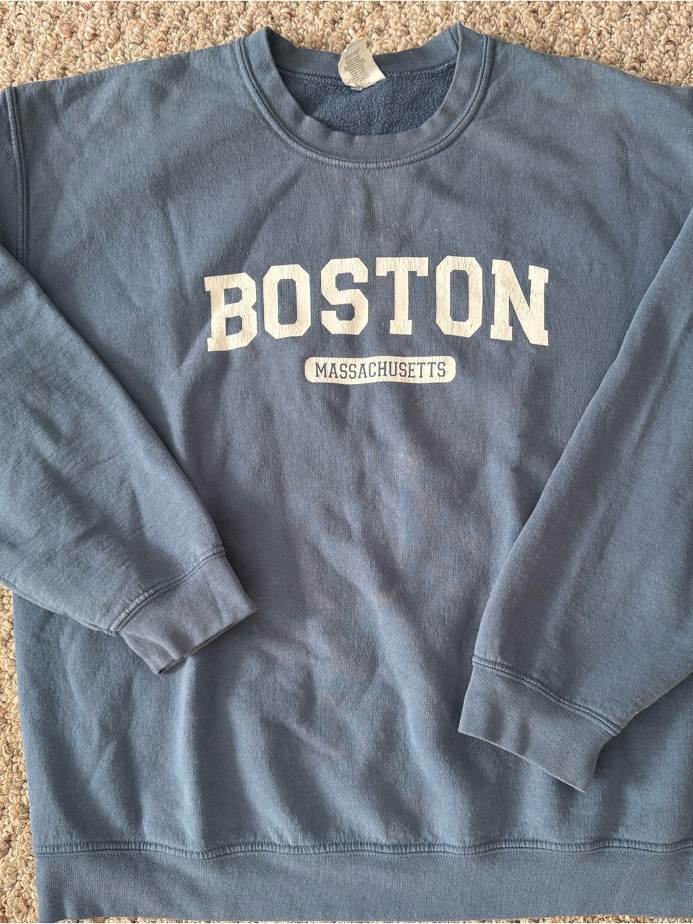 Gildan Blue Boston Massachusetts Crewneck Sweatshirt